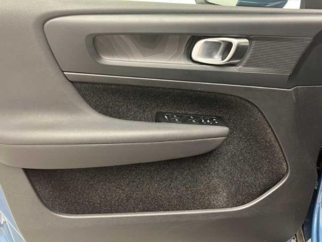 Volvo XC40 1.5 T4 Recharge PHEV Core Auto   - Foto 11