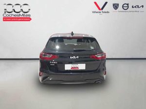 Kia Ceed 1.6 MHEV iMT 100kW (136CV) Concept   - Foto 5