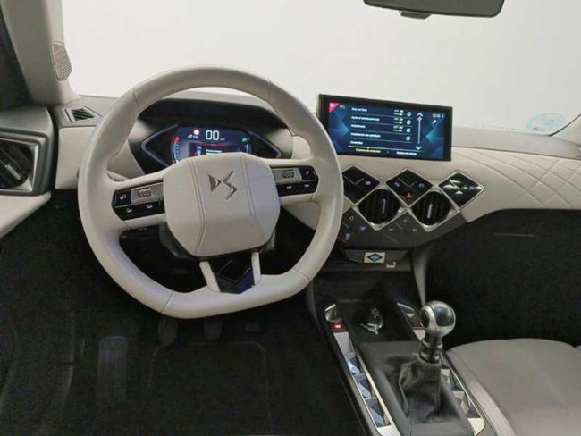 DS DS 3 PureTech 73 kW Manual SO CHIC   - Foto 13
