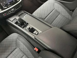 Volvo V60 2.0 B4 (D) AWD Cross Country Core Auto   - Foto 18