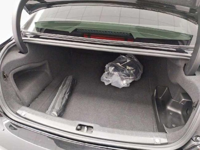 Volvo S90 2.0 T8 Twin AWD Recharge Core Bright AT   - Foto 12