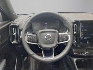Volvo XC40 1.5 T4 Recharge PHEV Core Auto   - Foto 17