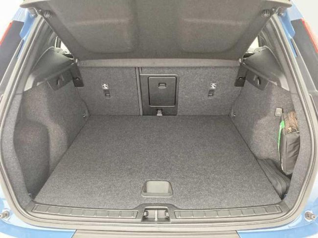 Volvo XC40 1.5 T4 Recharge PHEV Plus Dark Auto   - Foto 12