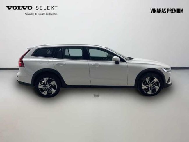 Volvo V60 2.0 B4 (D) AWD Cross Country AUTO   - Foto 6