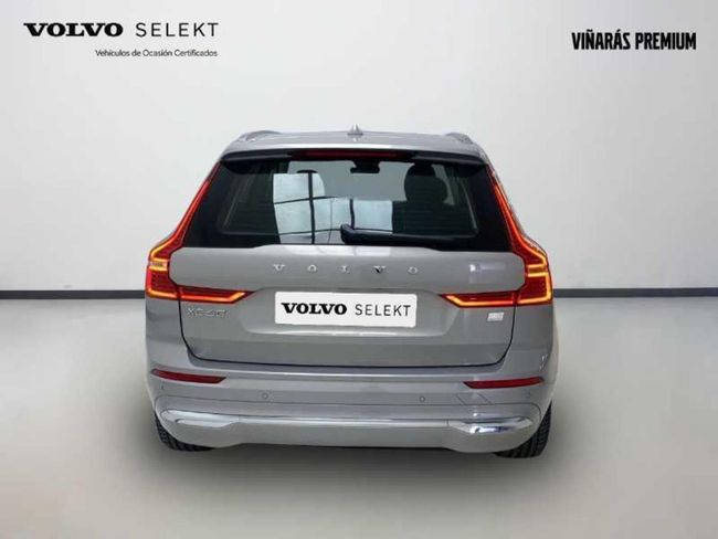 Volvo XC60 2.0 T6 AWD Recharge Core Auto   - Foto 6