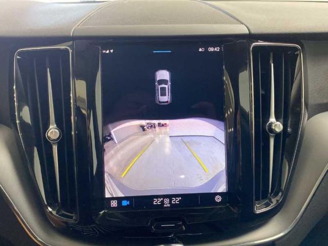 Volvo XC60 2.0 T6 AWD Recharge Core Auto   - Foto 14