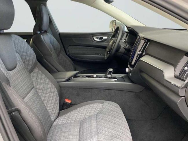 Volvo XC60 2.0 T6 AWD Recharge Core Auto   - Foto 19