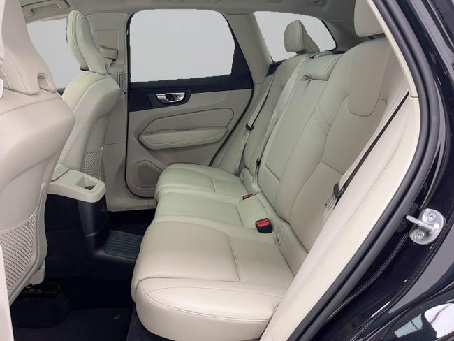 Volvo XC60 2.0 T6 AWD Recharge Ultra Dark Auto   - Foto 34