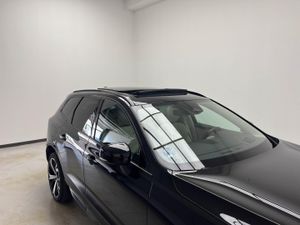Volvo XC60 2.0 T6 AWD Recharge Ultra Dark Auto   - Foto 28