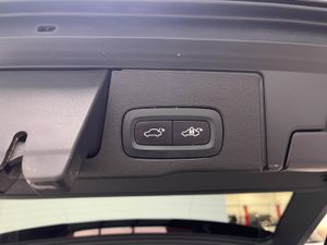 Volvo XC60 2.0 T6 AWD Recharge Ultra Dark Auto   - Foto 17