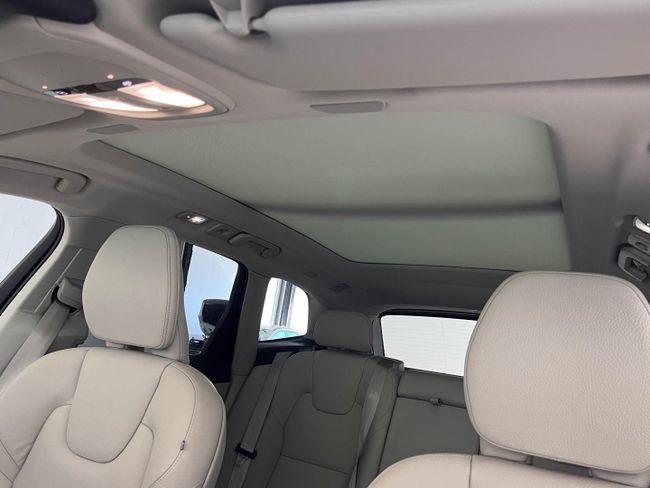 Volvo XC60 2.0 T6 AWD Recharge Ultra Dark Auto   - Foto 29