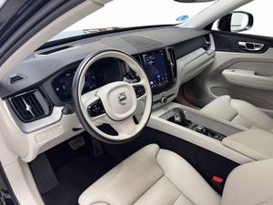 Volvo XC60 2.0 T6 AWD Recharge Ultra Dark Auto   - Foto 9