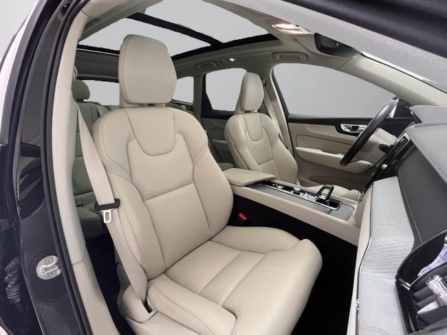 Volvo XC60 2.0 T6 AWD Recharge Ultra Dark Auto   - Foto 25