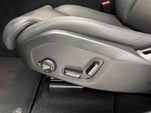 Volvo XC60 2.0 T6 AWD Recharge Ultra Dark Auto   - Foto 31