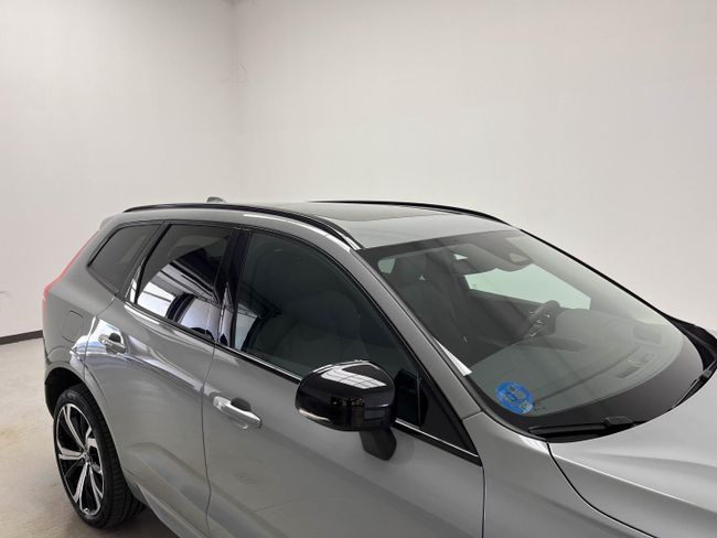 Volvo XC60 2.0 T6 AWD Recharge Ultra Dark Auto   - Foto 13
