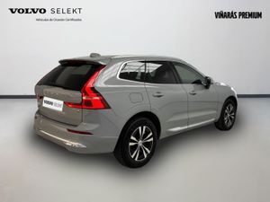 Volvo XC60 2.0 T6 AWD Recharge Core Auto   - Foto 7