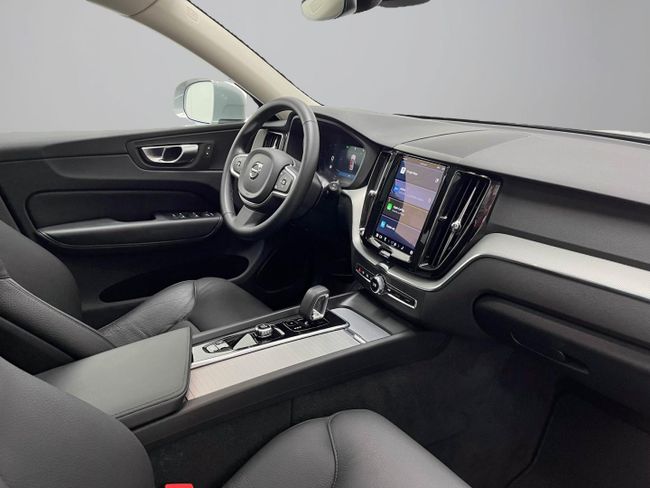 Volvo XC60 2.0 T6 AWD Recharge Core Auto   - Foto 25