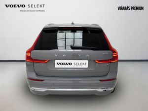 Volvo XC60 2.0 T6 AWD Recharge Core Auto   - Foto 8