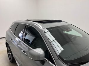 Volvo XC60 2.0 T6 AWD Recharge Core Auto   - Foto 29