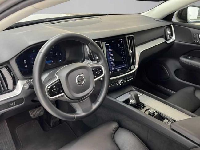 Volvo V60 2.0 B4 (G) Plus Dark Auto   - Foto 20