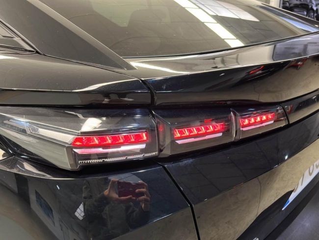Peugeot 408 408 Allure HYBRID 145 eDCS6   - Foto 20