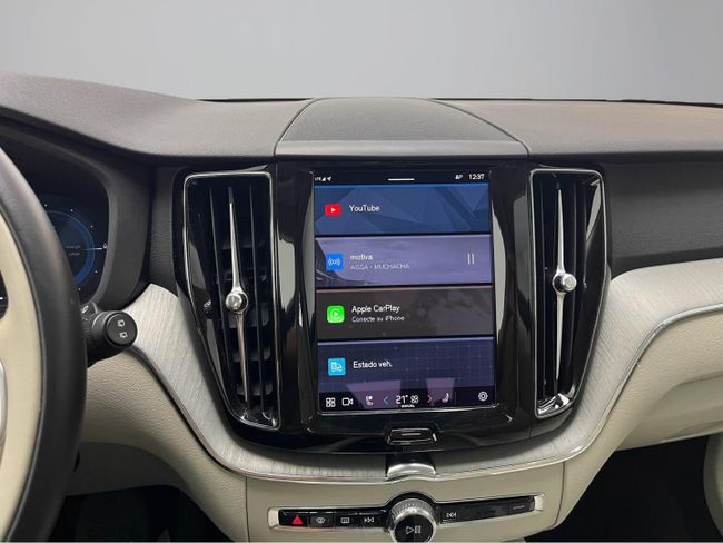 Volvo XC60 2.0 T6 AWD Recharge Core Auto   - Foto 24