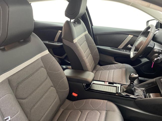 Citroën C4 PureTech 130 S&S 6v Plus   - Foto 25