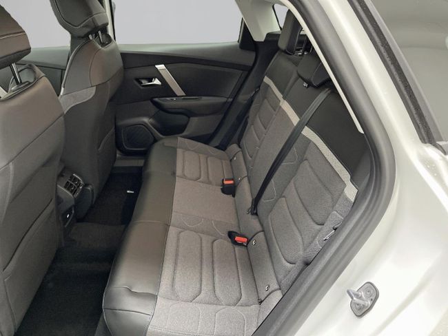 Citroën C4 PureTech 130 S&S EAT8 Plus   - Foto 17
