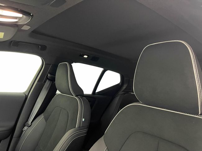 Volvo XC40 Recharge Twin Eléctrico Ultimat Auto AWD   - Foto 16