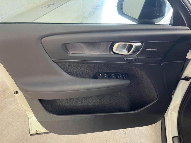 Volvo XC40 Recharge Twin Eléctrico Ultimat Auto AWD   - Foto 10