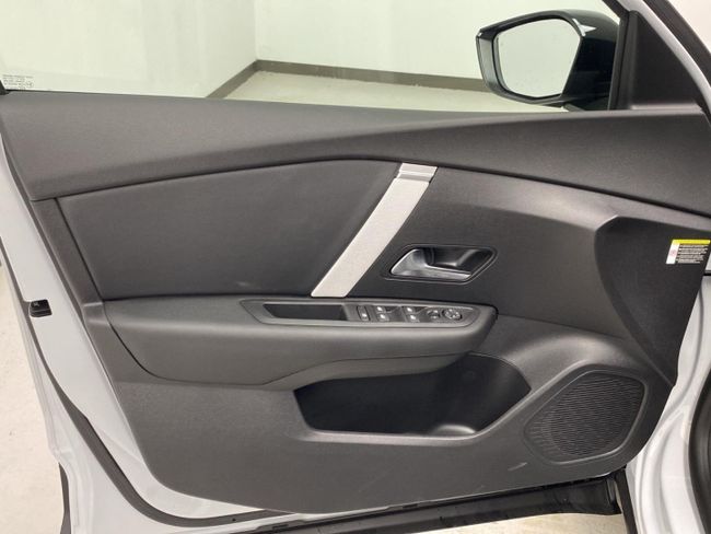 Citroën C4 Hybrid 145 ë-DCS6 Max   - Foto 17
