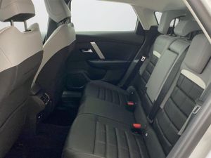 Citroën C4 Hybrid 145 ë-DCS6 Max   - Foto 9