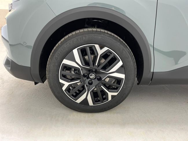 Citroën C4 Hybrid 145 ë-DCS6 Max   - Foto 15