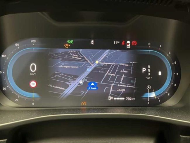 Volvo XC40 2.0 B3 G Plus Dark Auto   - Foto 16