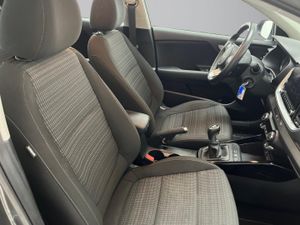 Kia Stonic 1.0 T-GDi 74kW (100CV) MHEV MT Drive   - Foto 23