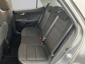 Kia Stonic 1.0 T-GDi 74kW (100CV) MHEV MT Drive   - Foto 11