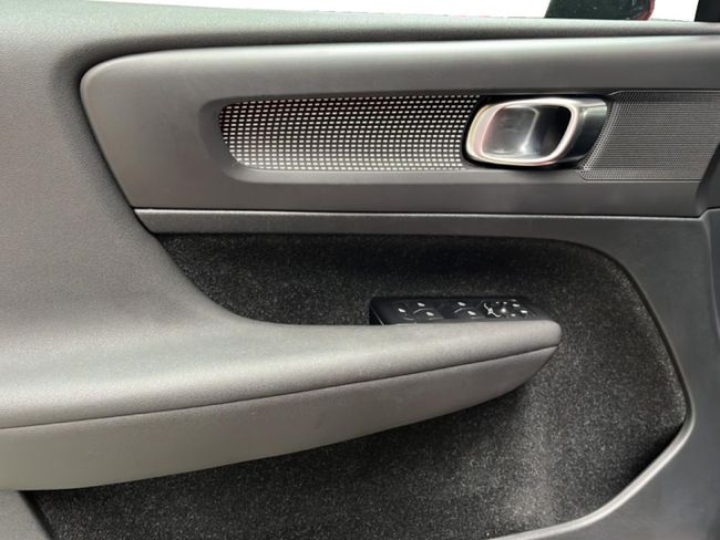 Volvo XC40 2.0 D3 R-Design Auto   - Foto 25