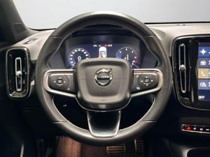 Volvo XC40 2.0 D3 R-Design Auto   - Foto 17