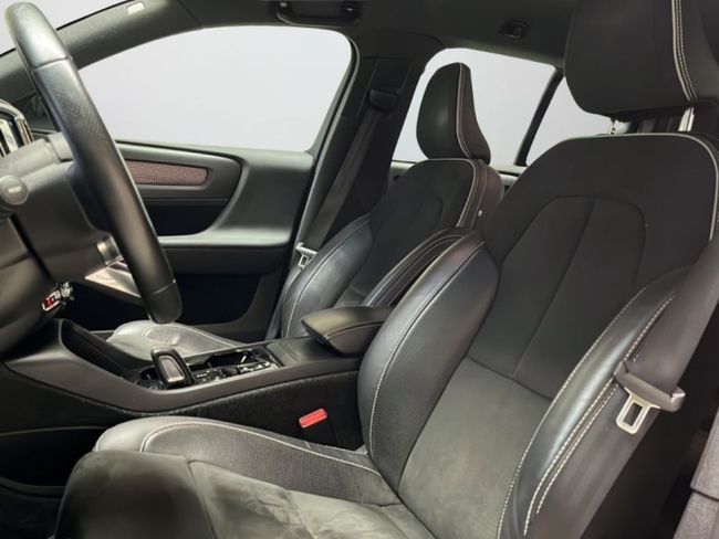 Volvo XC40 2.0 D3 R-Design Auto   - Foto 10
