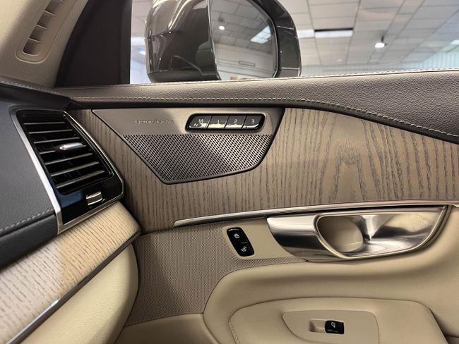 Volvo XC90 2.0 B5 Gasolina AWD Plus Bright Auto   - Foto 27