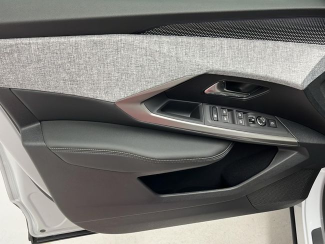 Peugeot 3008 Hybrid 1.2 107KW GT eDCS6   - Foto 24