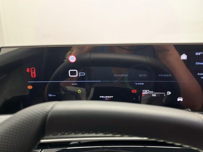 Peugeot 3008 Hybrid 1.2 107KW GT eDCS6   - Foto 18