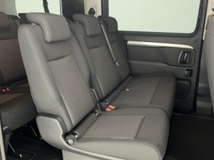 Peugeot Traveller 2.2 BLUEHDI 180 AUTO LONG BUSINESS 180 5P 8 Plazas   - Foto 10