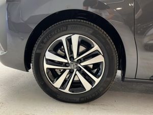 Peugeot Traveller 2.2 BLUEHDI 180 AUTO LONG BUSINESS 180 5P 8 Plazas   - Foto 13