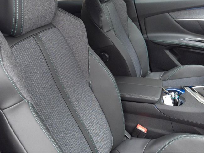 Peugeot 3008 1.2 PureTech 96KW S&S Allure Pack   - Foto 25