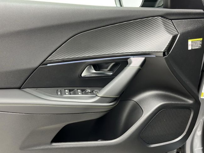Peugeot 2008 Eléctrico GT 136 (100kW)   - Foto 22
