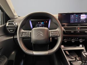 Citroën C4 PureTech 130 S&S 6v Plus   - Foto 21