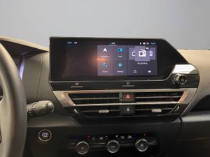 Citroën C4 PureTech 130 S&S 6v Plus   - Foto 17