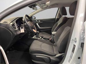 Kia XCeed 1.0 T-GDi Business 74kW (100CV)   - Foto 11