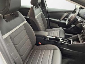 Citroën C4 Hybrid 145 ë-DCS6 Business Edition   - Foto 19
